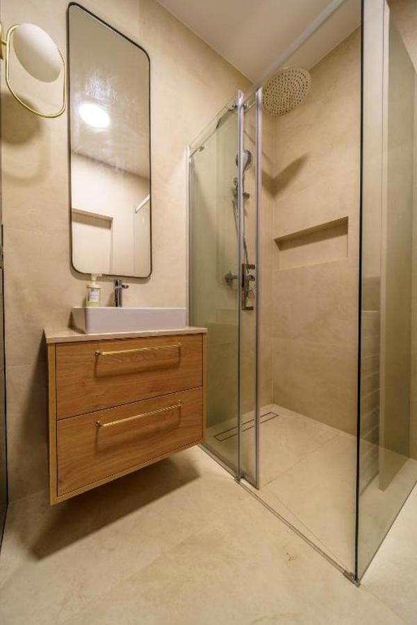 Golden Apartments/City Center/S65/28 바르샤바 외부 사진
